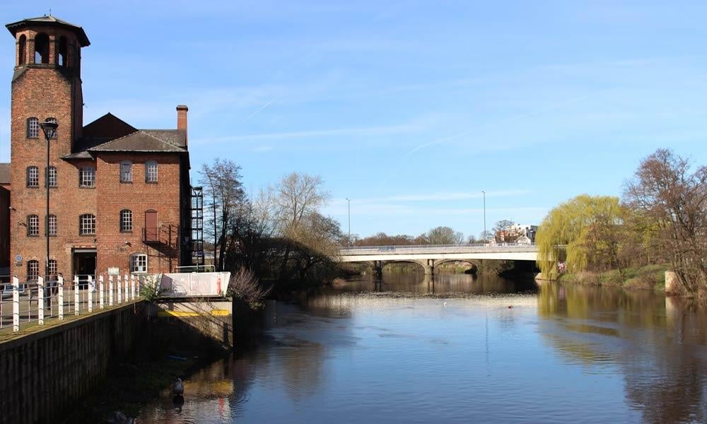 Derby - 01332