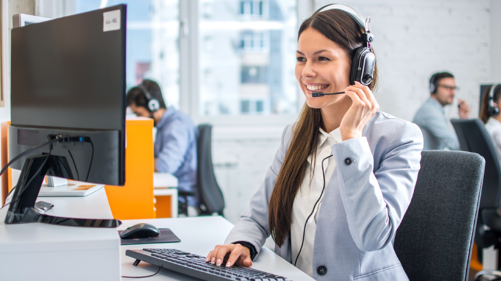 24/7 Helpdesk Support Services